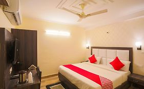 Hotel O Lazeeno